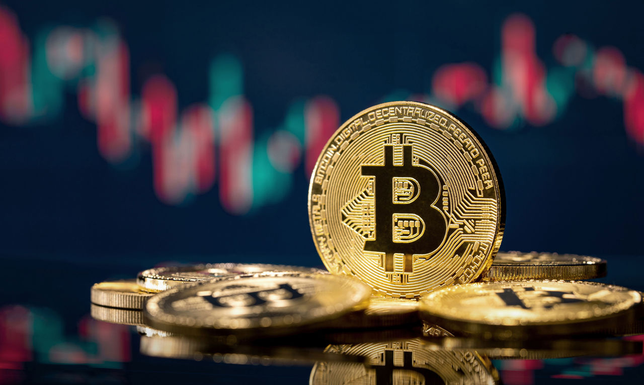 Bitcoin a urcat la 94.000 de dolari după două săptămâni de scădere.