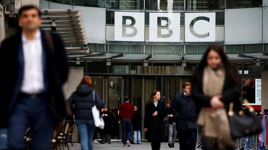 США осудили решение Китая запретить вещание BBC World News.