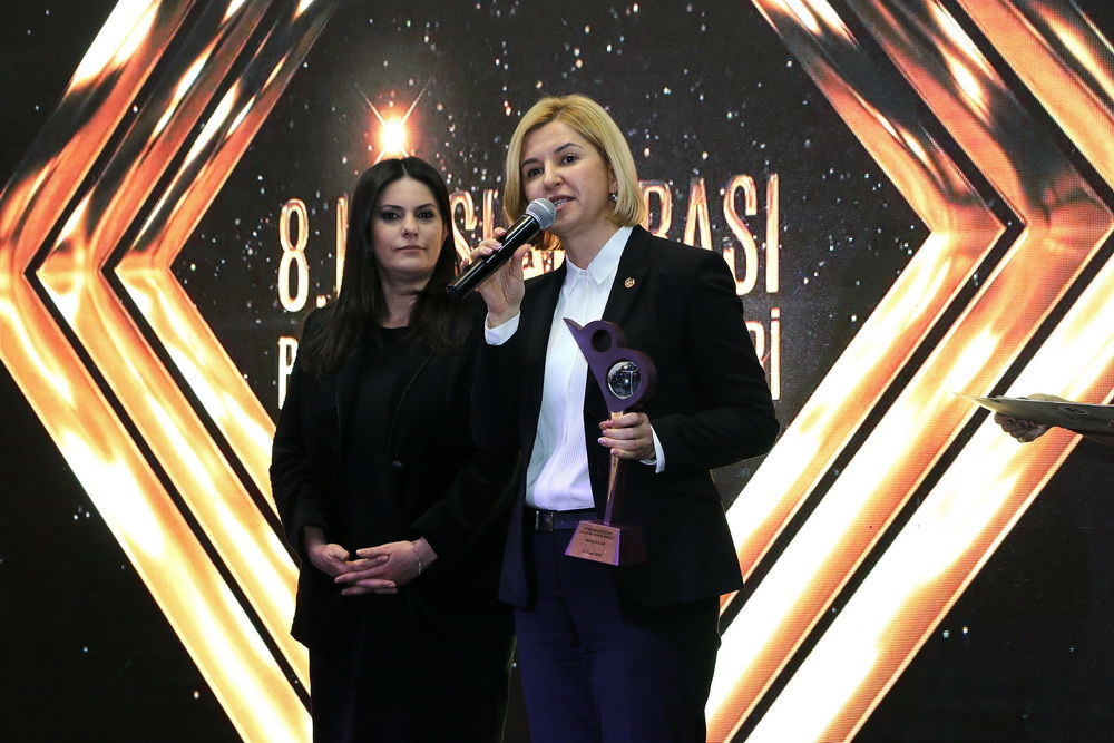 Başcanul Găgăuziei, Irina Vlah, a devenit laureată a revistei turce "Buhara Medya". 