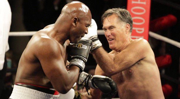 Mitt Romney a intrat în ring cu Evander Holyfield.
