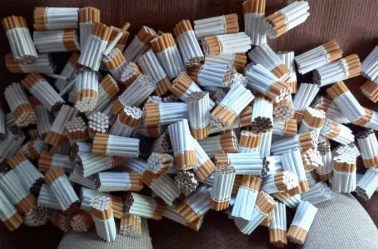 В домах двух жителей Сорок прошли обыски из-за сигарет.