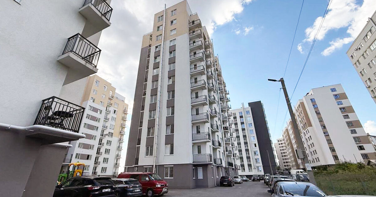 Piața imobiliară din Moldova a intrat în blocaj: Apartamentele se scumpesc, dar nu se mai vând.