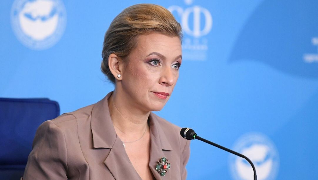Захарова заявила о стягивании половины армии Украины в Донбасс.