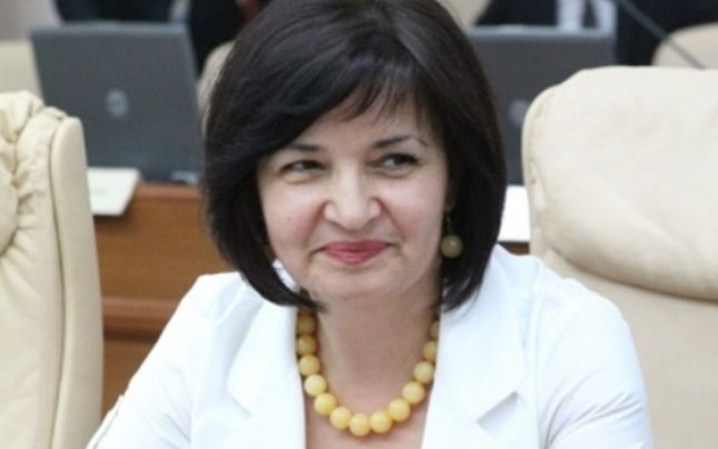 Monica Babuc a salutat interesul Confederaţiei Internaţionale a Uniunii Artiştilor Plastici din Federaţia Rusă pentru finanţarea editării albumului „Artă Contemporană din Moldova“.