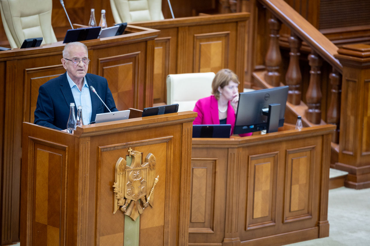 Deputat BCS: Moldova devine tot mai dependentă financiar de Uniunea Europeană.