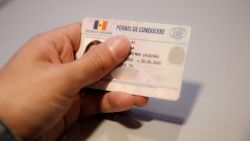 Prins cu mâţa-n sac: Şmecheria cu permise de conducere, aflată de CNA. Foto: cna.md