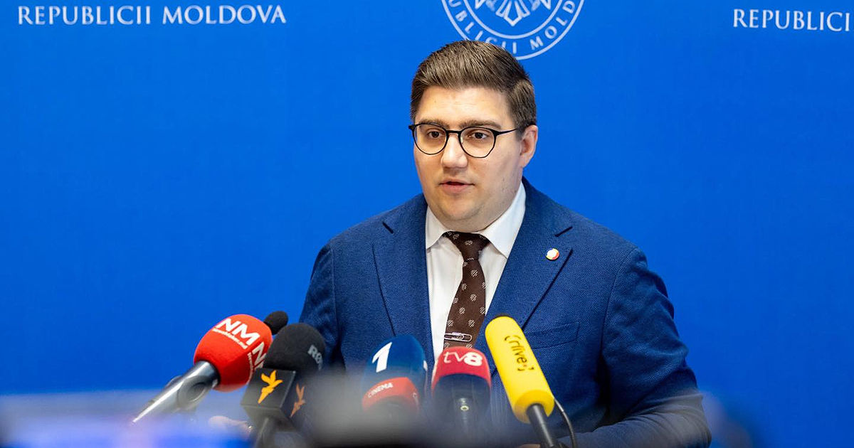 Водэ о протесте у здания правительства: Кабмин продолжает работать на благо граждан.
