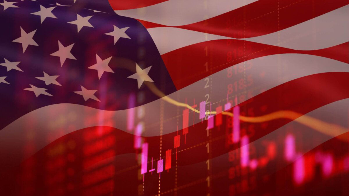 JPMorgan предупредил об «опасной близости» экономики США к рецессии.