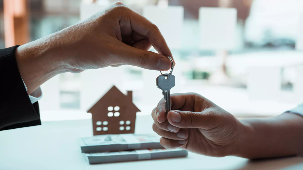 Expert: Bula de pe piaţa imobiliară din Moldova amenință cu consecințe pe termen lung.