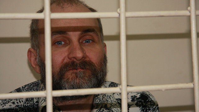 Делавшего кукол из умерших девочек мужчину предложили поместить в интернат.