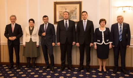 Subiecte prezentate de noii miniştri la şedinţa Guvernului. Foto: parlament.md