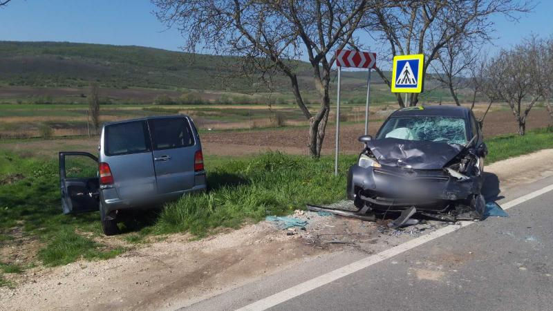 На трассе Кишинев-Калараш произошло ДТП с участием двух автомобилей.