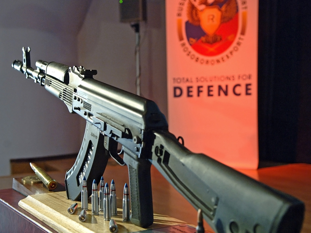 Запрет на ввоз российских автоматов АК-47 спровоцировало панический спрос на это оружие в США.