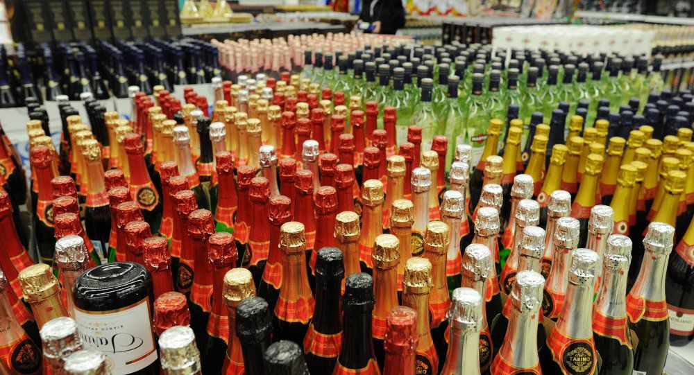 Экспорт алкогольной продукции в Россию уменьшился на 10,6% - с $10,67 млн до $9,54 млн. Фото: sputnik.kg