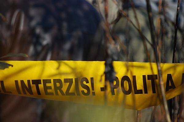 Pentru a induce în eroare organele de anchetă, suspecţii i-au tăiat o mână şi au aruncat-o într-un parc din sectorul Botanica.