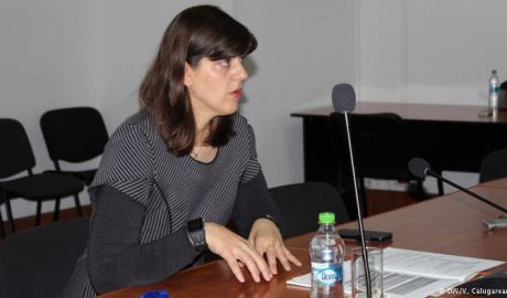 O delegaţie din Republica Moldova s-a interesat de modul cum s-a declanşat în România lupta contra marilor corupţi. Foto: dw.com