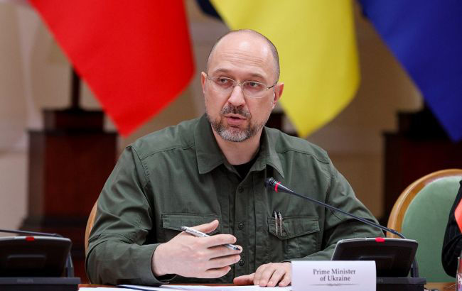 Шмыгаль: Россия пытается лишить украинцев света перед Новым годом.