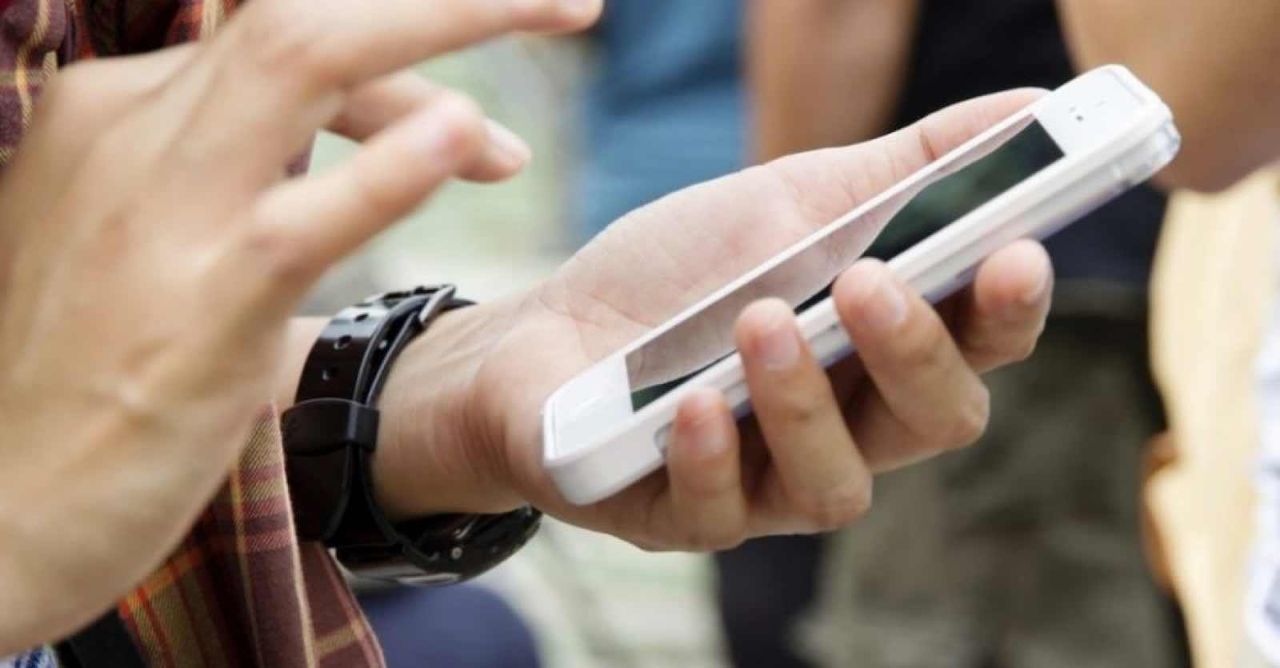 Declarația pe venitul persoanelor fizice poate fi depusă prin intermediul telefoanelor mobile.