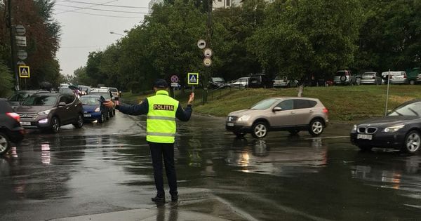 НИП предупреждает водителей об ухудшении погодных условий.