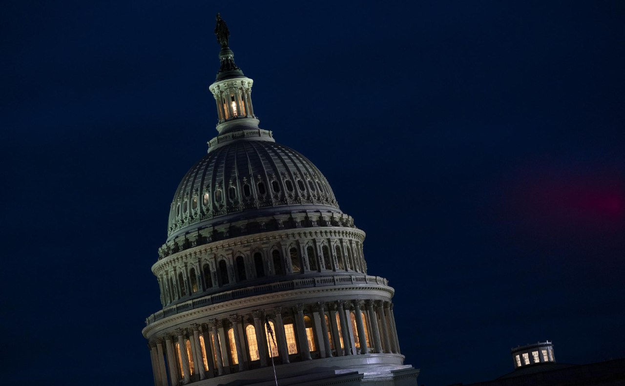 Лидеры конгресса США согласовали отсрочку шатдауна.
