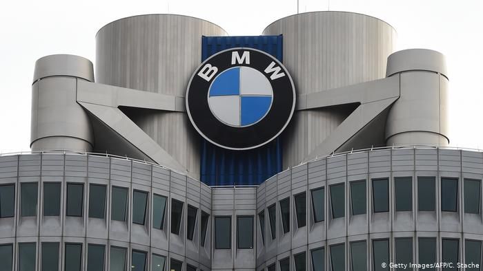 Еврокомиссия оштрафовала BMW на миллиард евро.