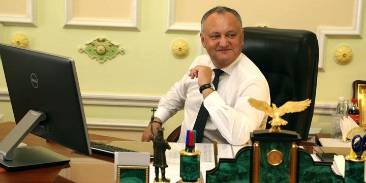 Dodon, despre aparatul de fotografiat de 162.000 de lei: Prima dată aud