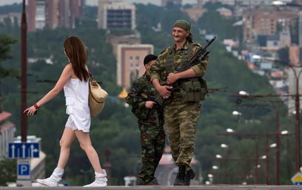 По словам Грымчака, в 2018 году Российская Федерация не будет финансировать боевиков отдельных районов Донецкой и Луганской областей.