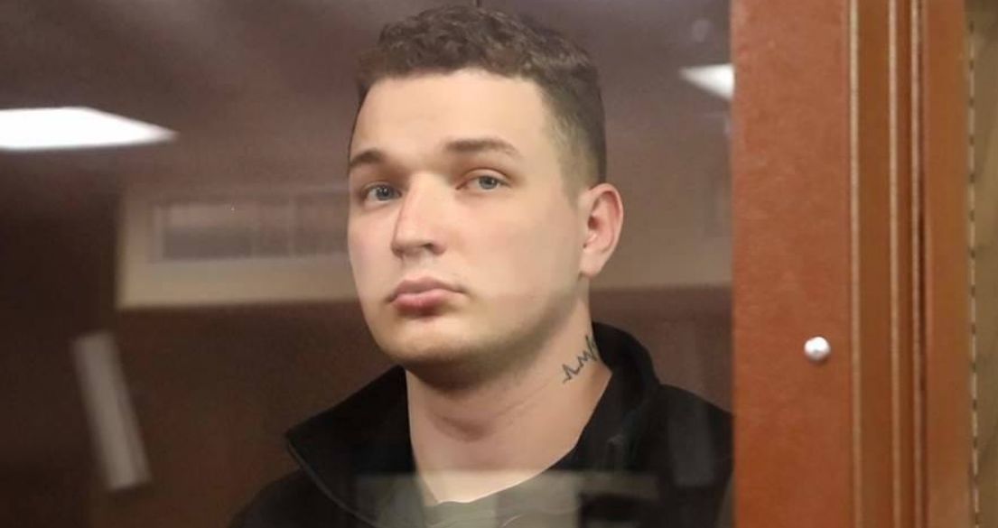 Блогера Эдварда Била приговорили к двум годам ограничения свободы за ДТП.