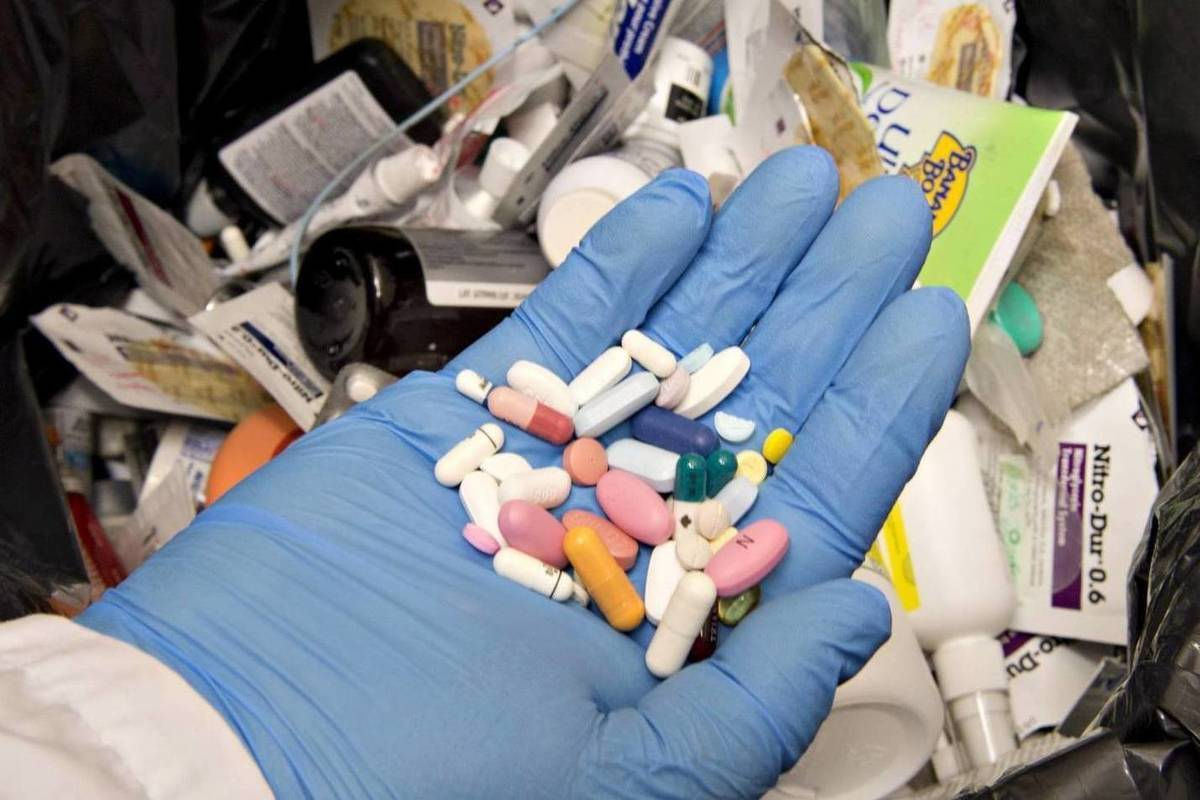 Colectarea medicamentelor expirate: Autoritățile pregătesc un proiect.