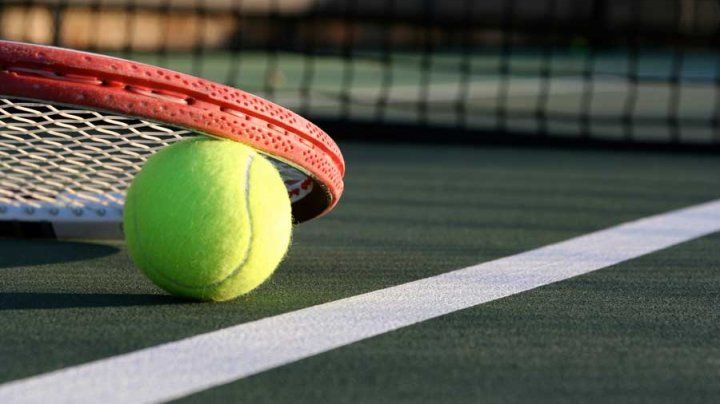 Federația de Tenis neagă că CNA ar fi reținut un antrenor.