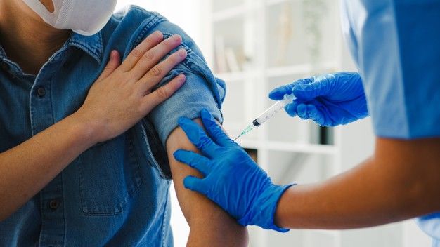 За сутки в Молдове от коронавируса вакцинировали более 5 230 человек.