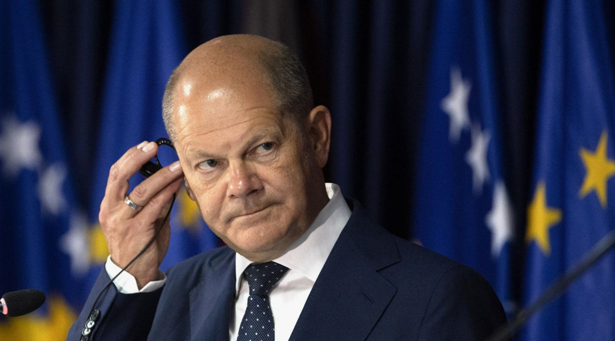 Tensiuni în coaliția germană: Scholz va discuta cu miniștrii principali.