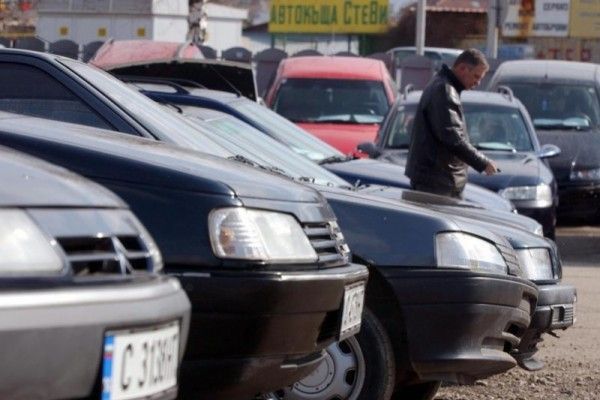 Vinietele ar putea fi vândute nu doar în vămi, ci şi la benzinăriile din ţară. Foto: agenda.ro