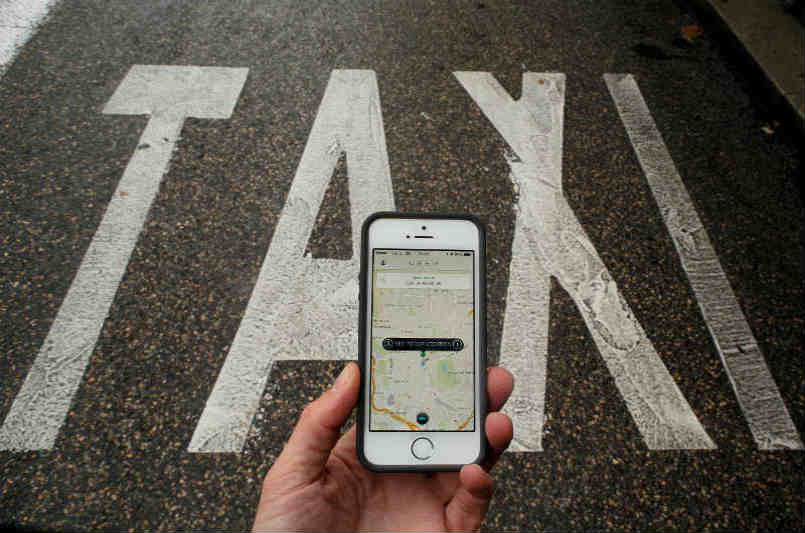 BMW și Mercedes s-au aliat împotriva Uber.