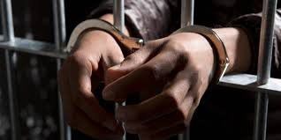 Un minor vizat în dosarul crimei de la Strășeni ar fi agresat sexual un coleg de celulă.