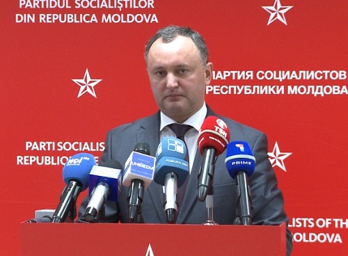 Лидер Партии социалистов Игорь Додон ответил на обращение премьер-министра Юрия Лянкэ, который рекомендовал ему определиться с выбором вектора внешней политики.