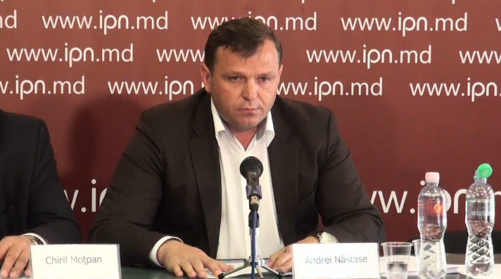 Andrei Năstase a fugit de întrebările puse de reporterii invitați să pună întrebări.