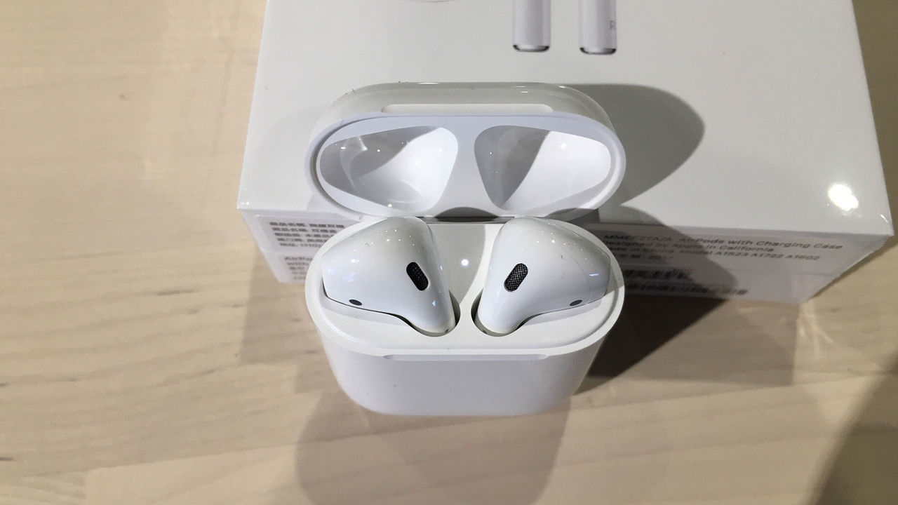 Названы цвета и стоимость AirPods 2.