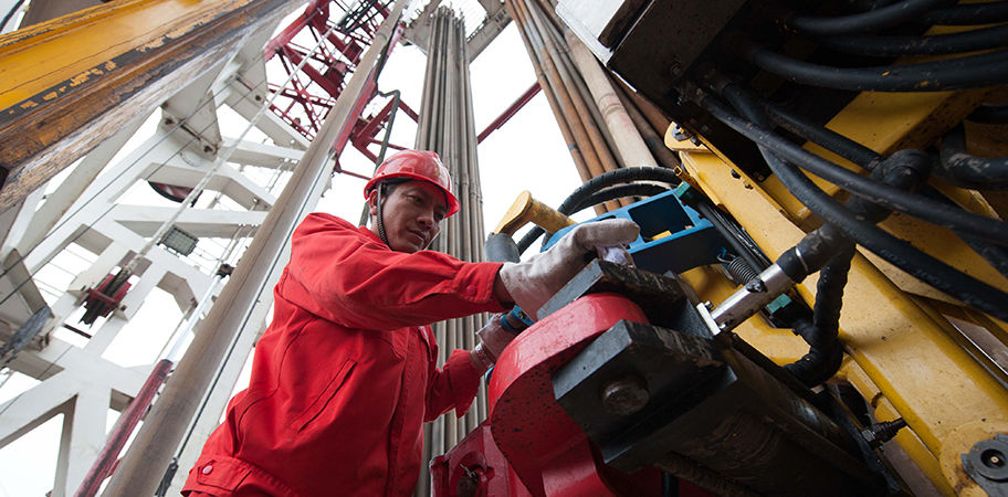 Производство нефти в Китае упало до минимума за 15 месяцев