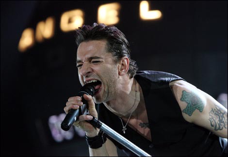 Depeche Mode не рискнули приехать в Киев.  Фото: 2006.novayagazeta.ru