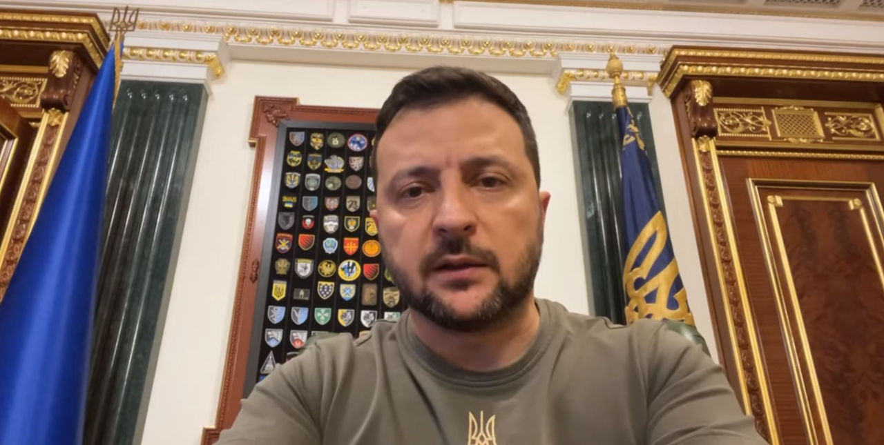 Зеленский о переговорах по членству в ЕС: Cтараемся быть готовыми до конца года.