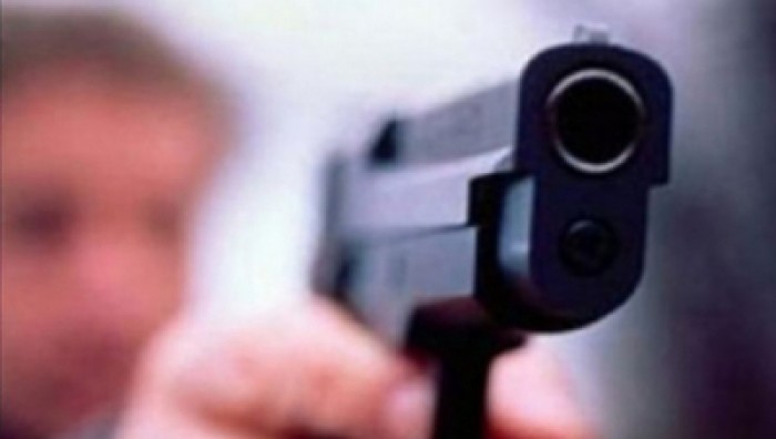 Angajații care au scăpat au declarat că în moment atacului talibanilor, banca era supra solicitată cu plata salariilor pentru angajaţii guvernamentali care erau în clădire, citează theguardian.com
