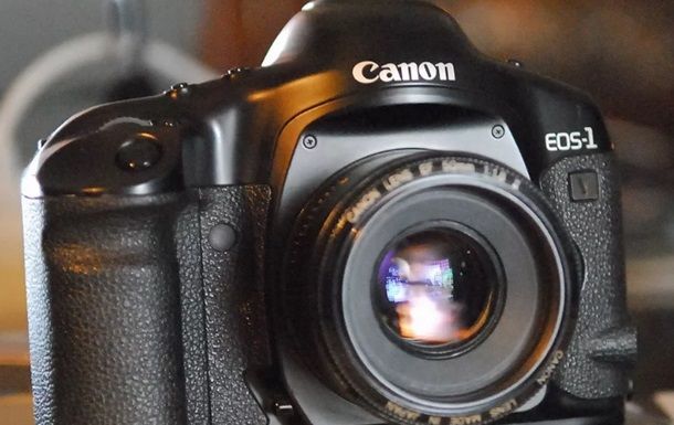 Canon прекратила продажи последней пленочной фотокамеры.