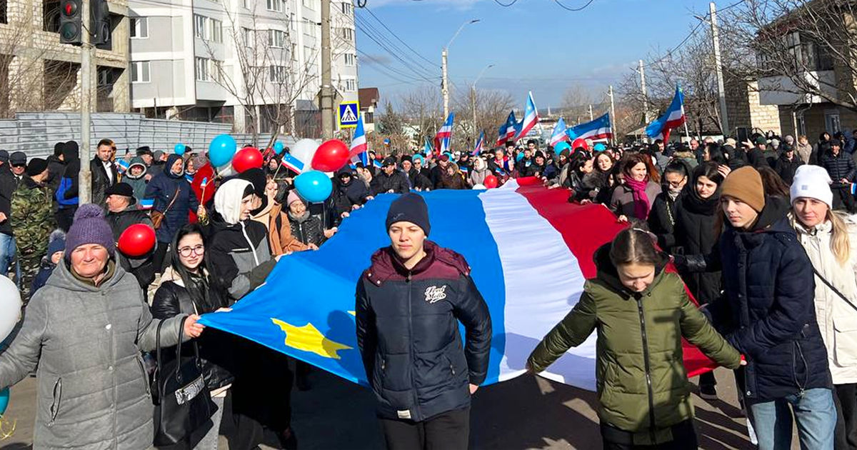 В Комрате прошло шествие в честь юбилея «гагаузских референдумов».