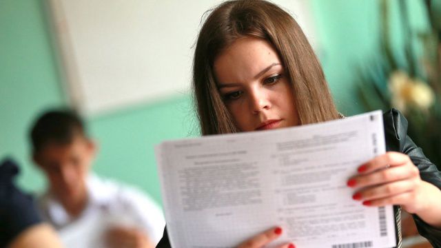 Как и в предыдущие годы, первыми пройти проверку знаний предстоит самым младшим.