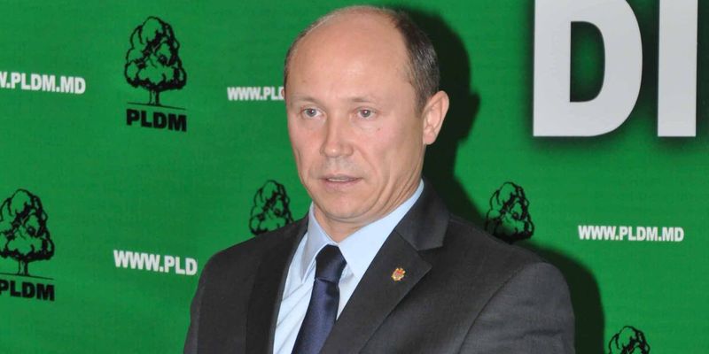 Глава ЛДПМ считает, что, с одной стороны, досрочные выборы могут привести к мобилизации проевропейского электората.
