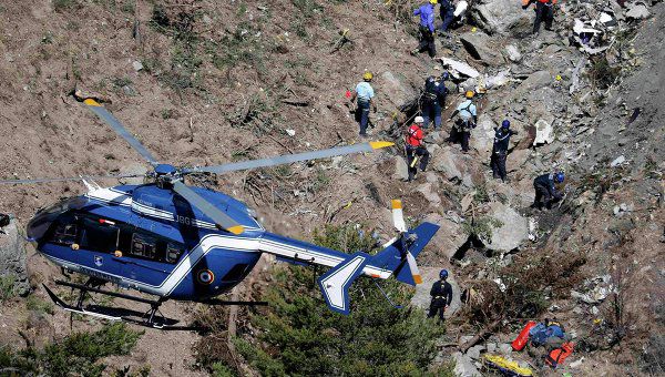 Представитель авиакомпании Germanwings подтвердил, что топор был на борту разбившегося самолета.