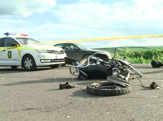 Un motociclist a murit în urma unui accident în apropiere de Cojuşna.