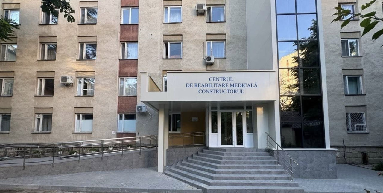 После жалобы постоялицы в центре Constructorul начали проверку.