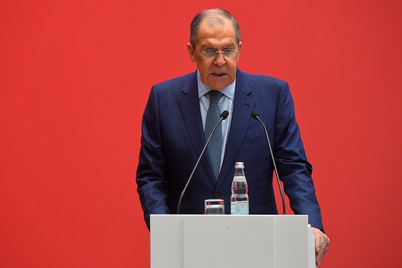 Лавров: Отказ Киева от минских договоренностей приведет к катастрофе.